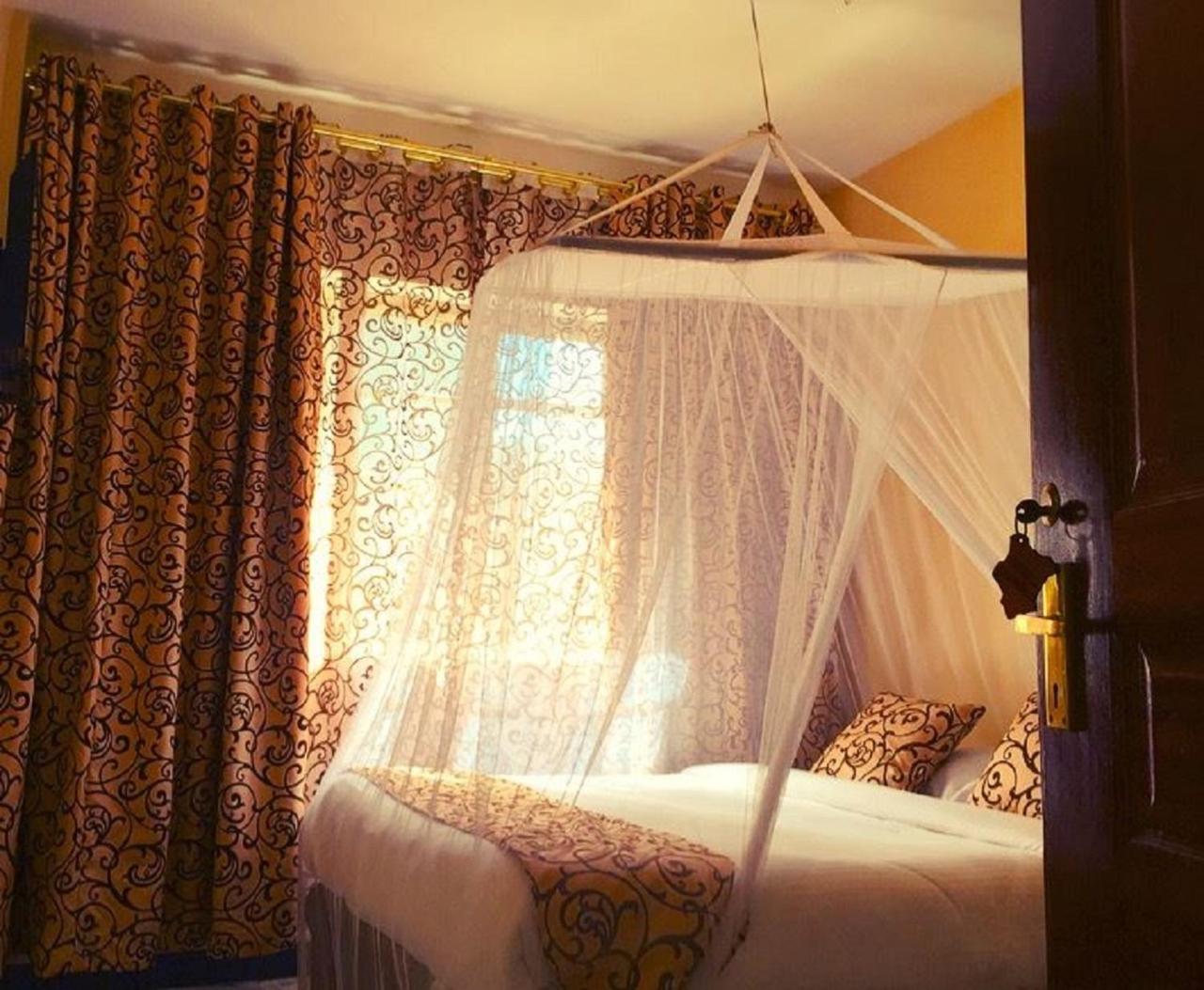 Hotel Embassy Nairobi Extérieur photo